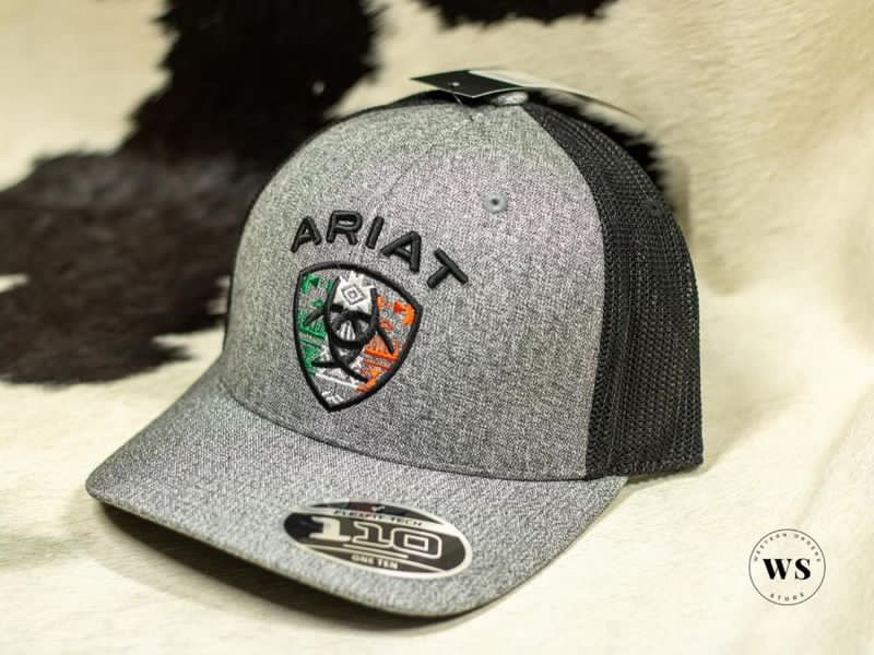 NUEVA COLECCIÓN DE GORRAS